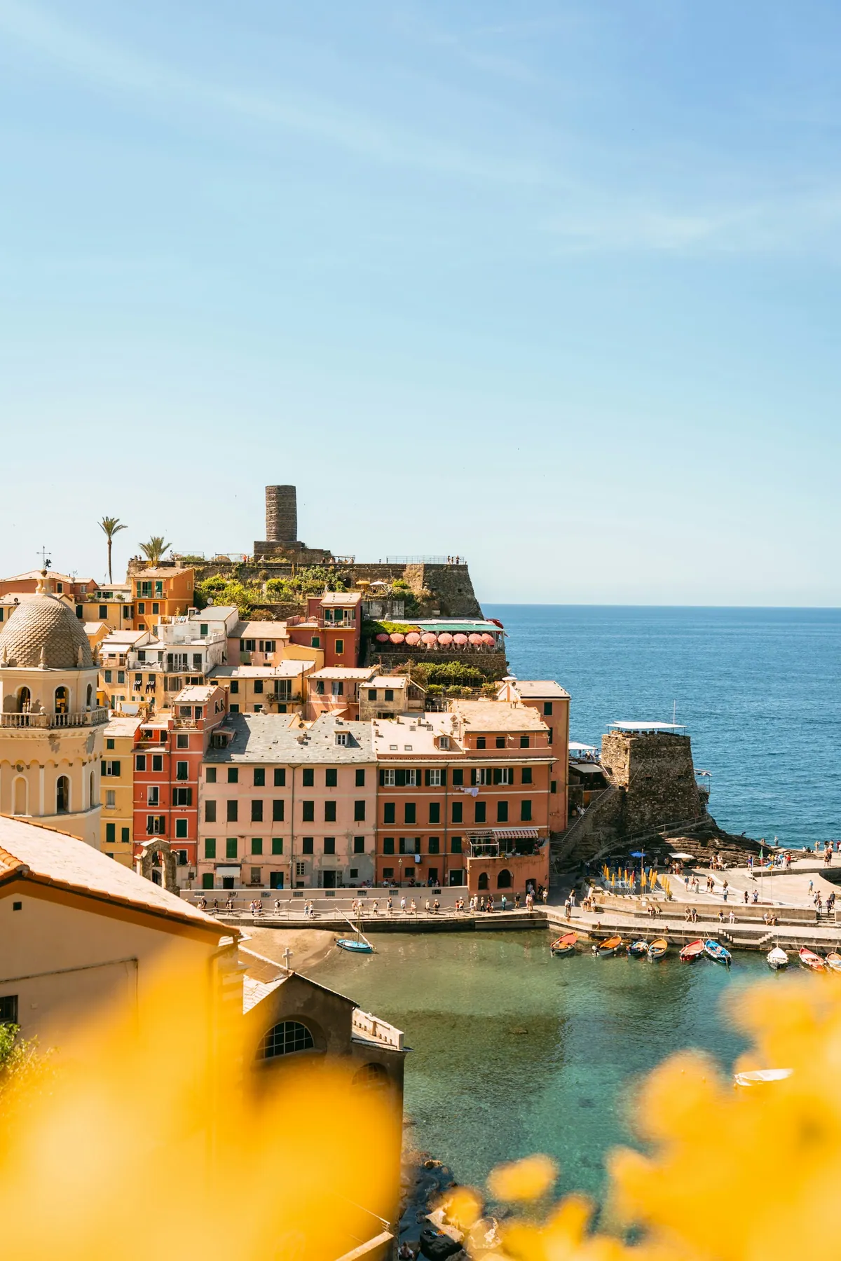 Vernazza harbor with colorful houses on the Cinque Terre coast